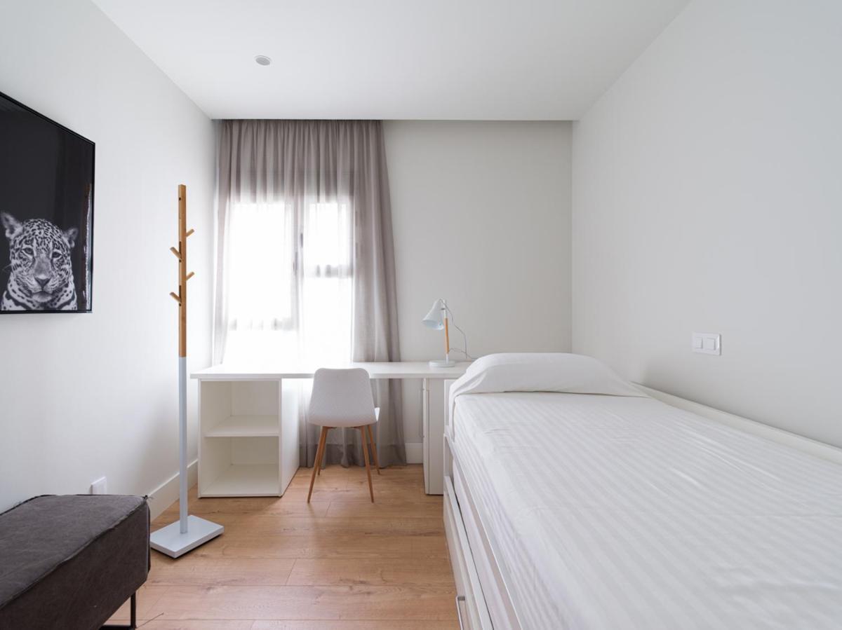 Luxury Bakus Canteras Beach Las Palmas de Gran Canaria Room photo